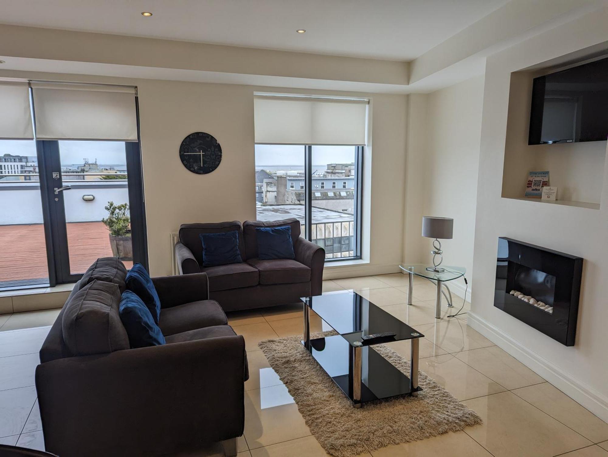 The Western Citypoint Apartments Голуэй Экстерьер фото
