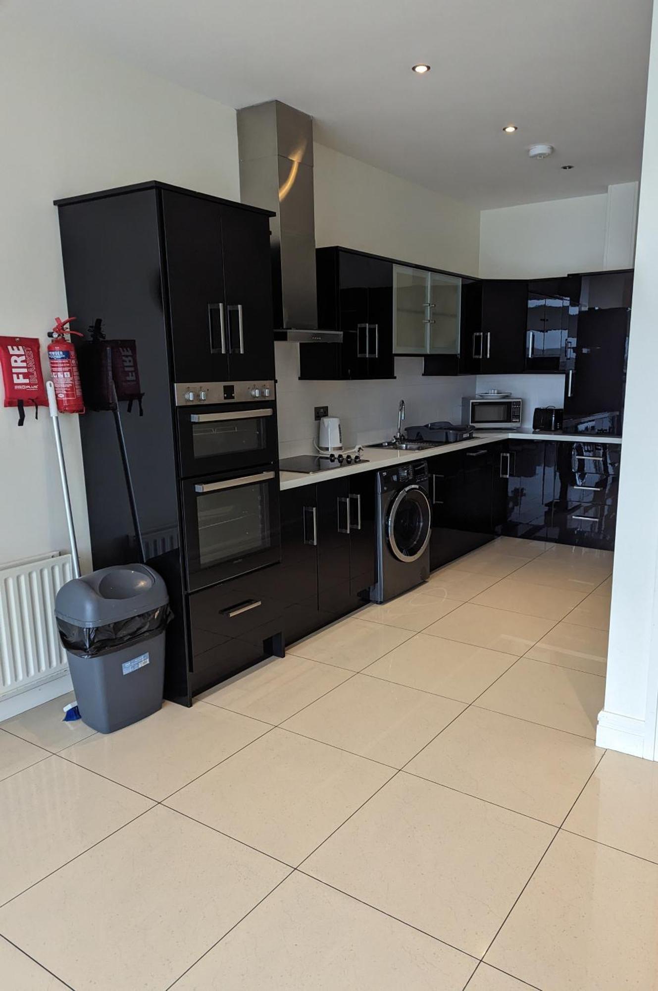 The Western Citypoint Apartments Голуэй Экстерьер фото