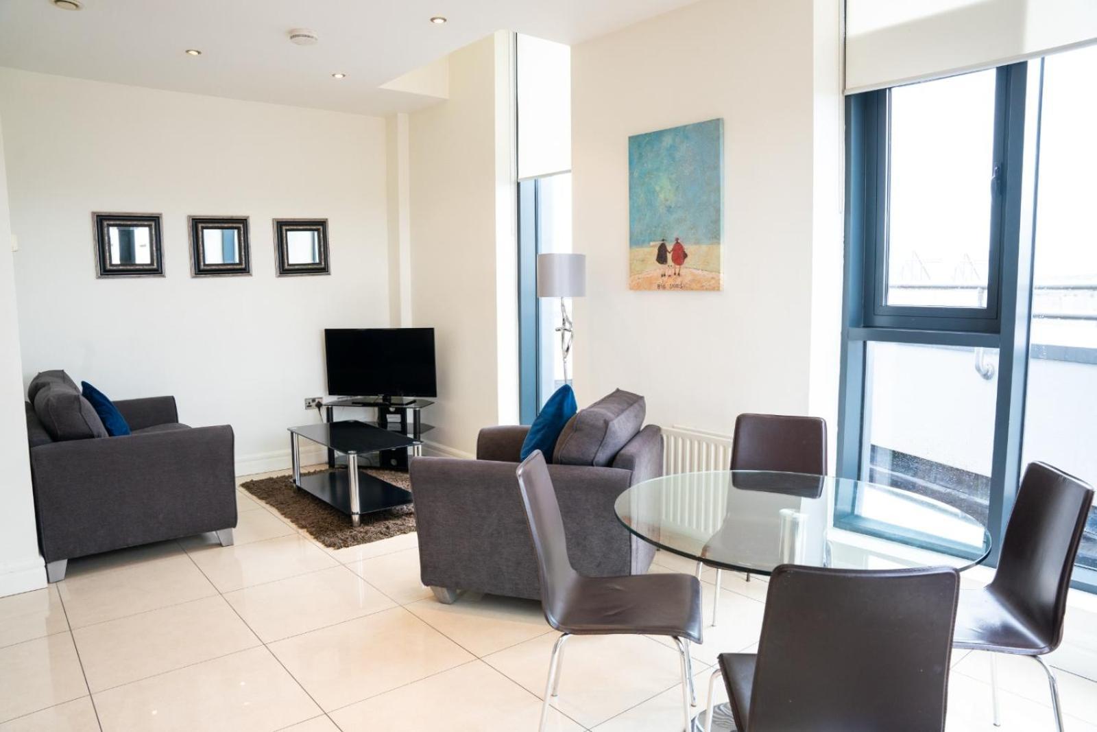 The Western Citypoint Apartments Голуэй Экстерьер фото