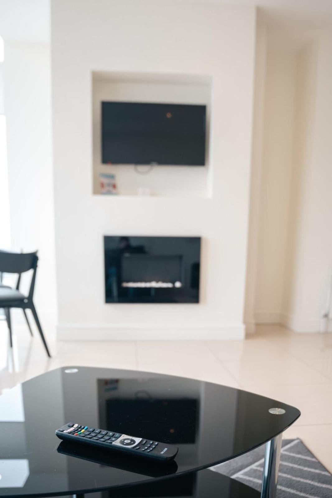 The Western Citypoint Apartments Голуэй Экстерьер фото