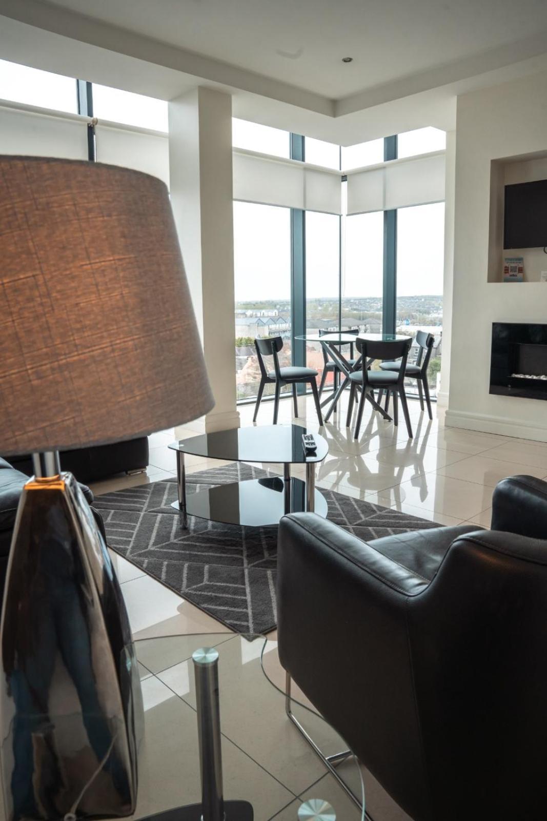 The Western Citypoint Apartments Голуэй Экстерьер фото