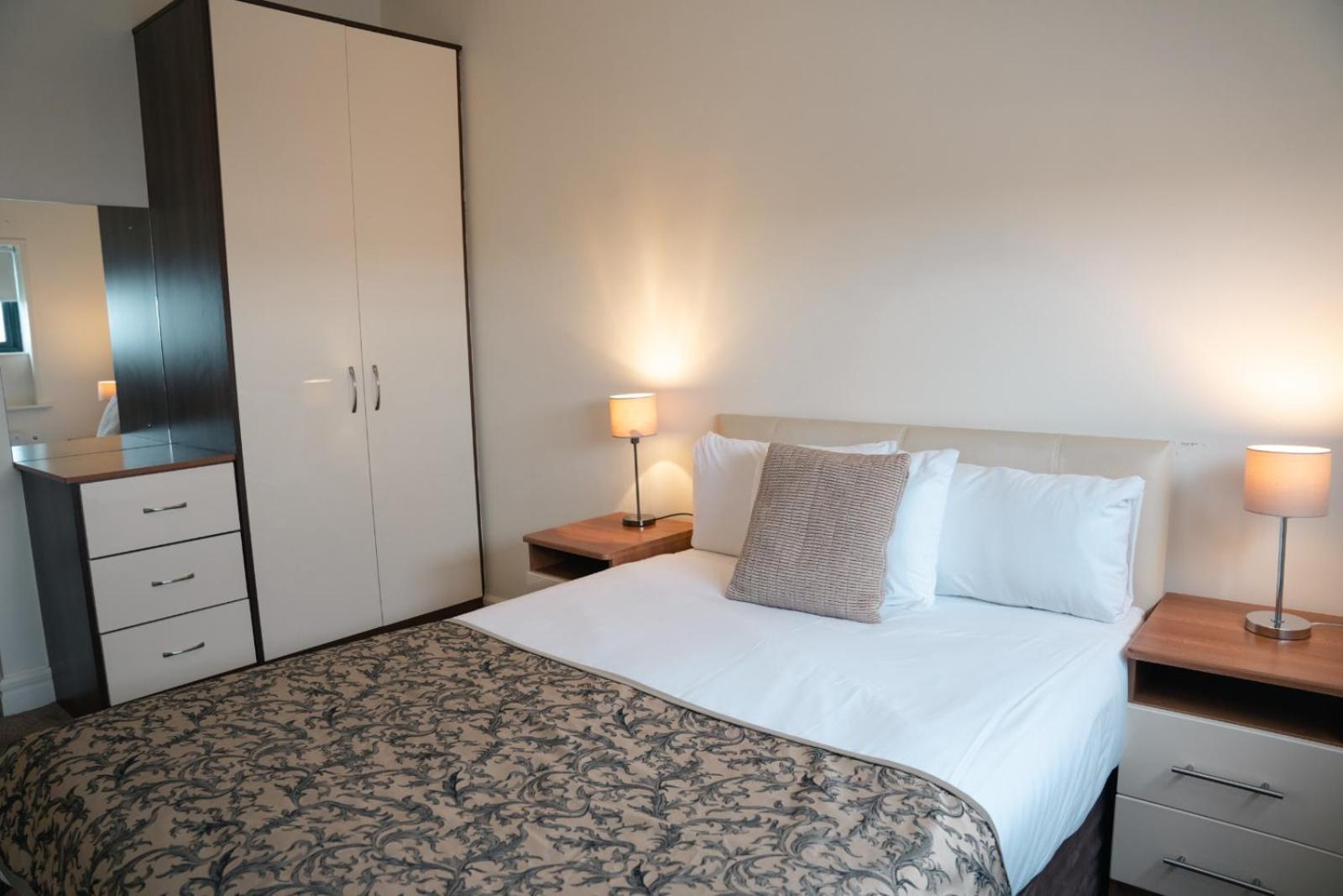 The Western Citypoint Apartments Голуэй Экстерьер фото